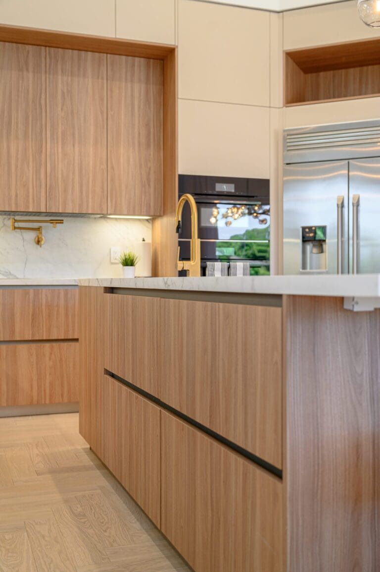 Pedini Kitchen Cabinets