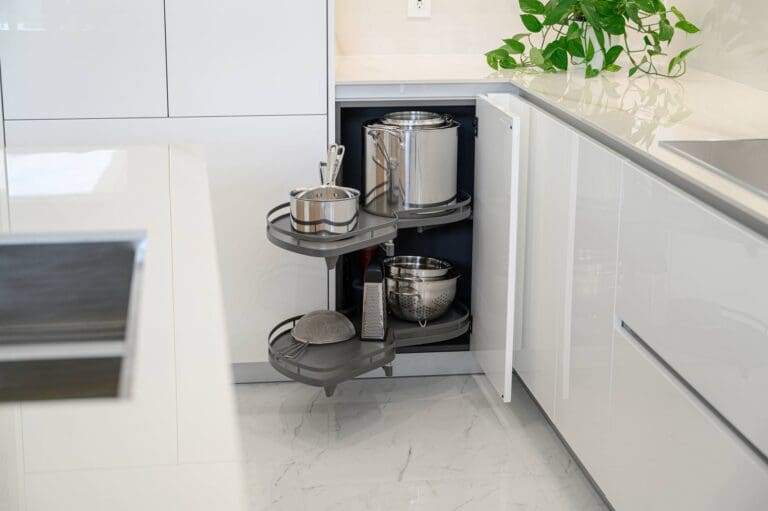 Pedini Kitchen Cabinets